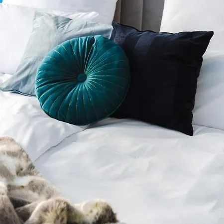 Apartman 165m2 Downtown Family 5br, 3bath, Kids Room, 11min Alexanderplatz