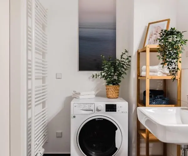 Apartamento 165m2 Downtown Family 5br, 3bath, Kids Room, 11min Alexanderplatz *