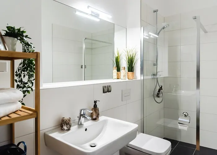 Appartement 165m2 Downtown Family 5br, 3bath, Kids Room, 11min Alexanderplatz