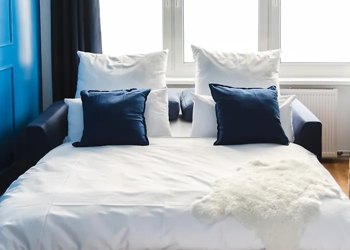 Apartman 165m2 Downtown Family 5br, 3bath, Kids Room, 11min Alexanderplatz *